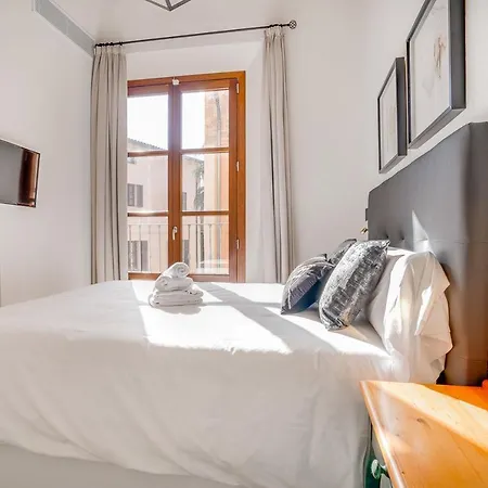 Vintage Palace Ti Apartmán